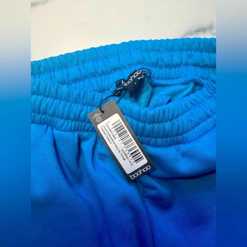 Boohoo Blue Cropped Hoodie & Sweatpants Set Athleisure Travel Set M/S NWT - Picture 8 of 9